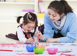 Phương pháp nuôi dạy trẻ 3 tuổi- chia sẻ kiến thức làm mẹ cach-day-tre-3-tuoi-hinh-anh-1024x683