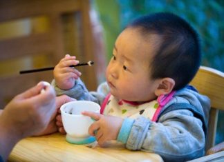 Hướng dẫn cách dạy con ngoan 3 tuổi – Kinh nghiệm làm mẹ che-do-dinh-duong-cho-be-2-3-tuoi-1