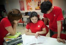 Mới đi làm mà lắm việc quá sinh-vien-BUV-trong-gio-hoc-nhom_44229