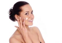 Bật mí 5 cách chăm sóc da khô đơn giản và hiệu quả ngay tại nhà cham-soc-da-kho-