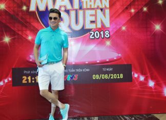 Mr Đàm dán băng keo đầy chân đi sự kiện tại TP.Hồ Chí Minh đàm vĩnh hưng