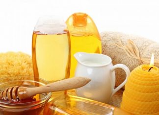 Cách làm mặt nạ dầu Oliu và mật ong dưỡng trắng da mặt hiệu quả Mặt nạ mật ong và dầu oliu, sữa chua không đường