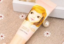 Cách dùng tẩy da chết môi Etude House: Bí quyết để có đôi môi xinh rạng ngời Cách dùng tẩy da chết môi etude house tại nhà