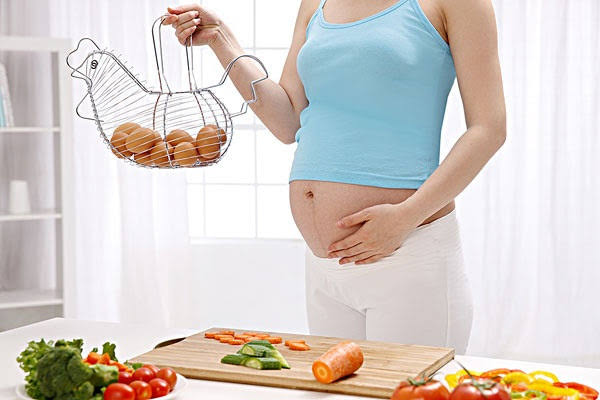 Cách dưỡng thai yếu dinh dưỡng khi mang thai
