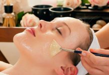 Da đẹp không tì vết với cách tẩy da chết bằng lòng trắng trứng gà cách tẩy da chết bằng lòng trắng trứng