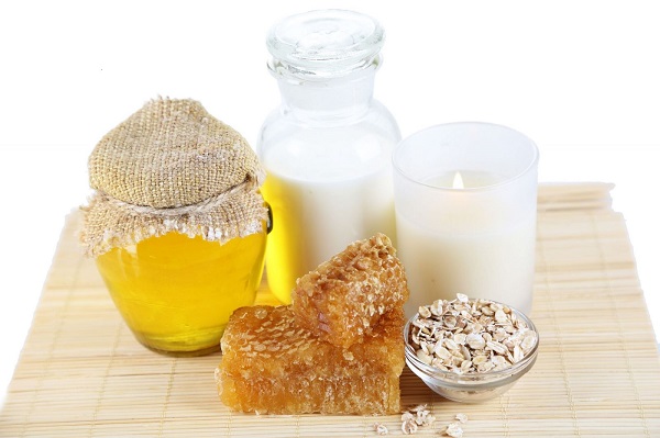 Công thức chống lão hóa da từ sữa tươi và mật ong