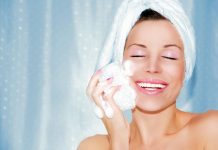 Cách làm sạch da mặt nhờn và mụn đơn giản lại hiệu quả Rửa mặt đúng cách làm sạch da mặt nhờn mụn