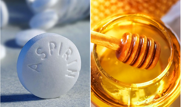Trị mụn bằng Aspirin và mật ong