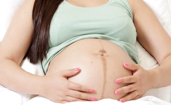 Đường lông ở bụng không thẳng hàng - cách nhận biết mang thai bé gái