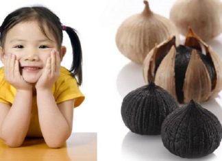 Trẻ em có ăn được tỏi đen không? Nên ăn bao nhiêu mỗi ngày để phát huy tối đa tác dụng? Tỏi đen trẻ em ăn được không? Nên ăn bao nhiêu mỗi ngày để phát huy tối đa tác dụng?