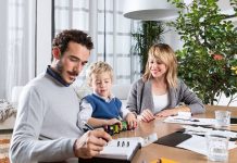 8 sai lầm tai hại trong quản lý tài chính gia đình khiến bạn nghèo khó 8 sai lầm tai hại trong quản lý tài chính gia đình bạn nên biết