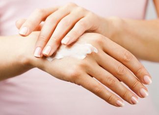 6 bước chống lão hóa da tay đơn giản mà hiệu quả 6 bước chống lão hóa da tay đơn giản mà hiệu quả