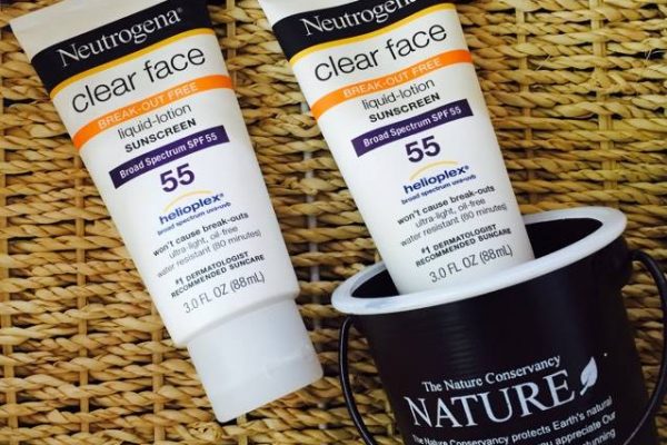 Kem chống nắng Neutrogena cho da dầu