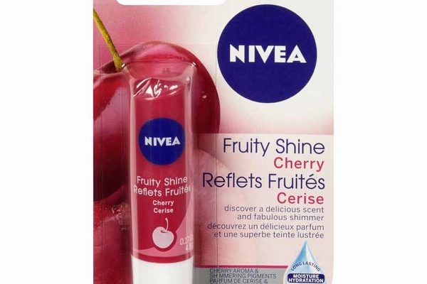 Nivea Fruity Shine
