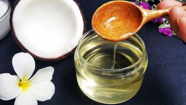 tác dụng dầu dừa với da mặt