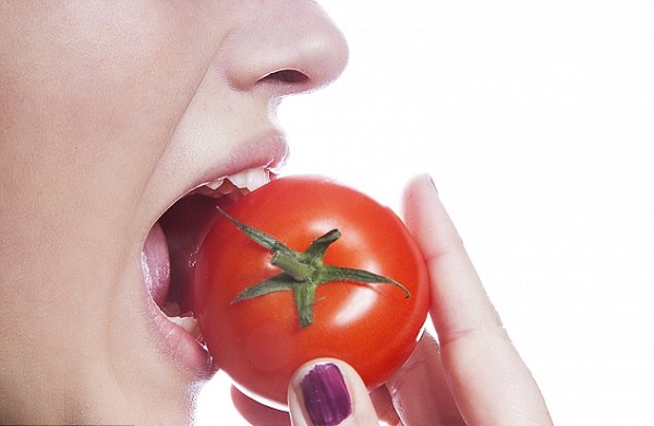 Thực đơn giảm cân buổi sáng bằng cà chua