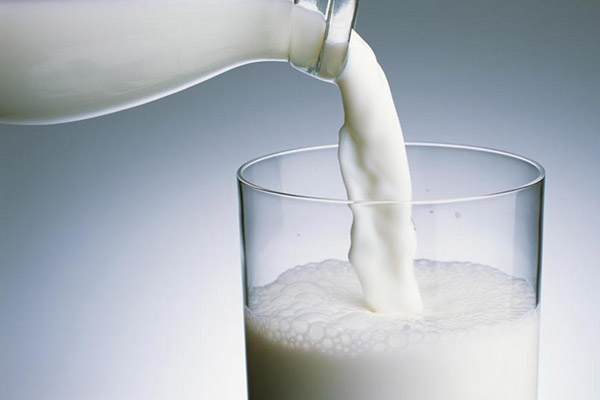 Tác dụng tuyệt vời của sữa không đường trong việc giảm cân