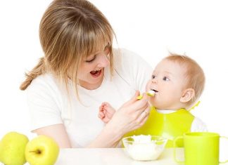 Gợi ý thực đơn ăn dặm cho bé 5 tháng mẹ nên nấu hàng tuần thực đơn ăn dạm cho bé 5 tháng