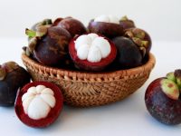 Bật mí cách trị nám từ vỏ măng cụt giúp đánh bay vết nám